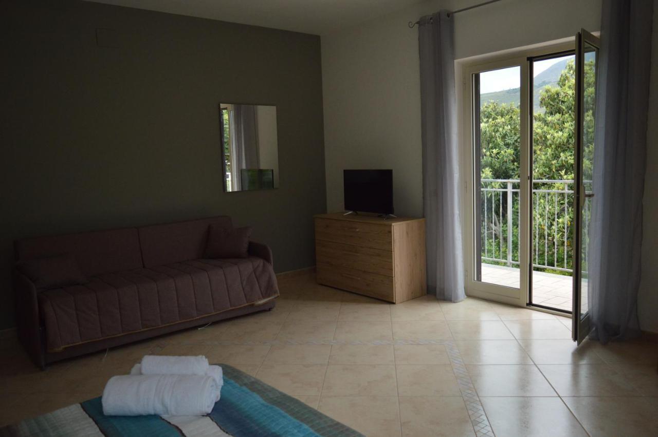 Bed and Breakfast Vista D'Amare Buonvicino Exterior foto