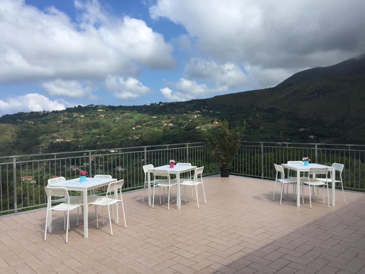 Bed and Breakfast Vista D'Amare Buonvicino Exterior foto